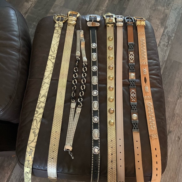 Multiple belts - Picture 3 of 3